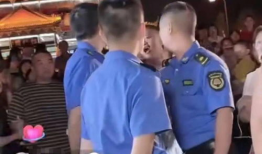 sq91直播,揭秘?zé)衢T游戲幕后故事，帶你領(lǐng)略電競魅力